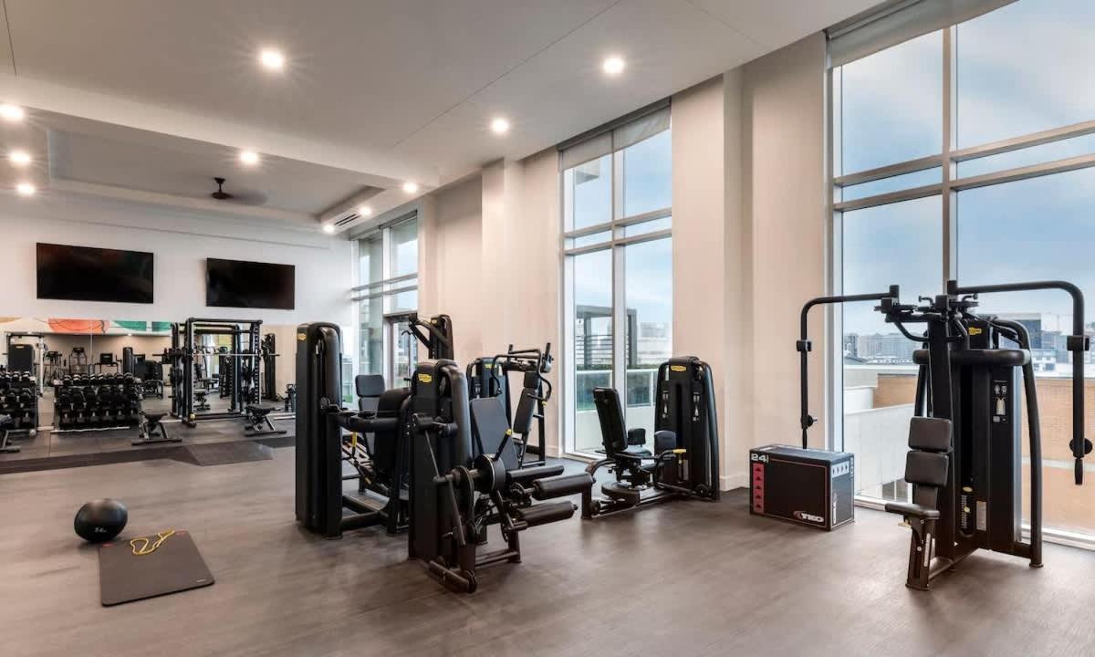 Apartment Luxury Highrise In West Village *